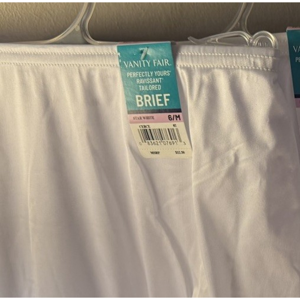 Vanity Fair Brief Panties Underwear Star White Size 6 NWT